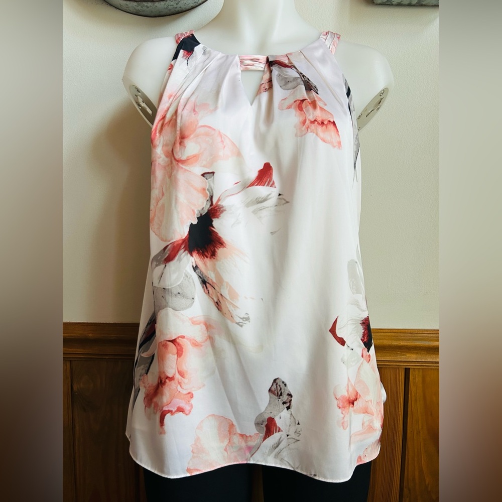 White House Black Market sz S lined white, Pink, grey Floral Blouse, wedding